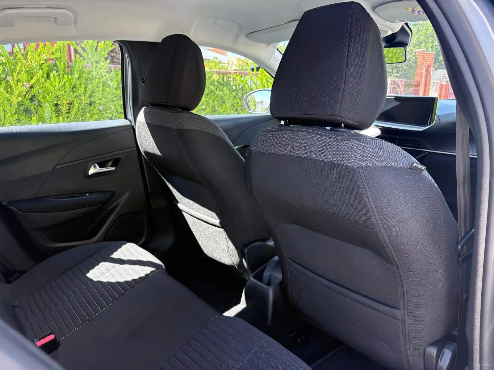 Peugeot 208 1.2 PureTech Active Pack 53