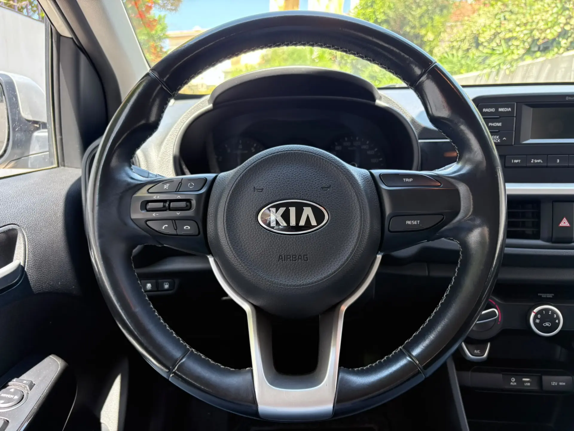 Kia Picanto 1.0 CVVT Urban 32