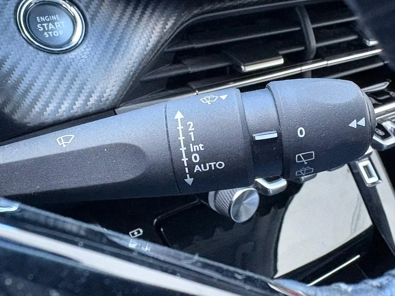 Peugeot 2008 1.2 PureTech Allure 40