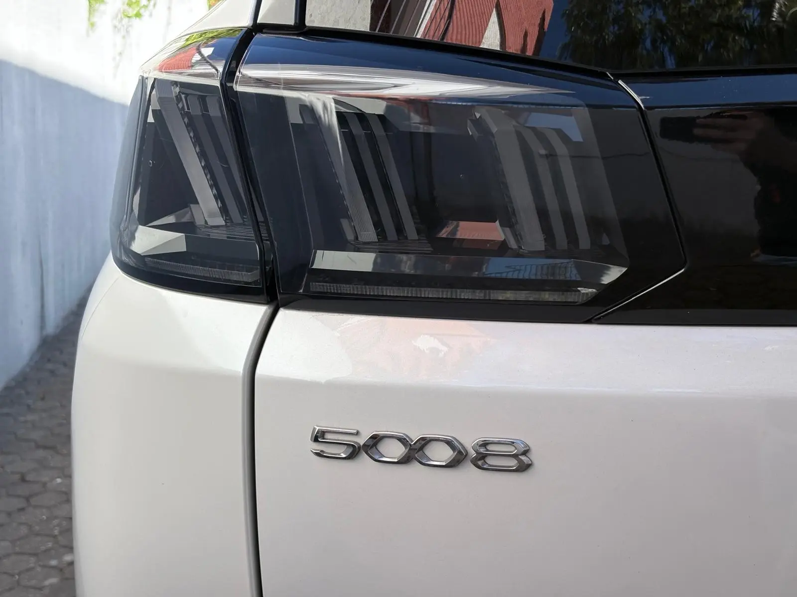 Peugeot 5008 1.2 PureTech Allure EAT8 23