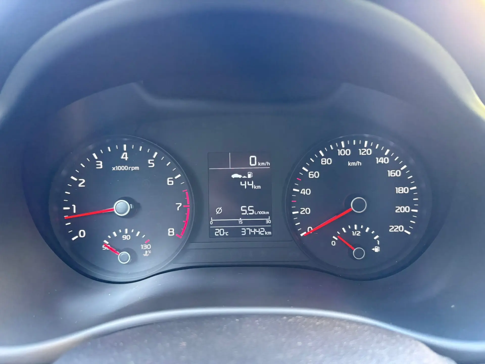 Kia Stonic 1.2 Dynamic 39