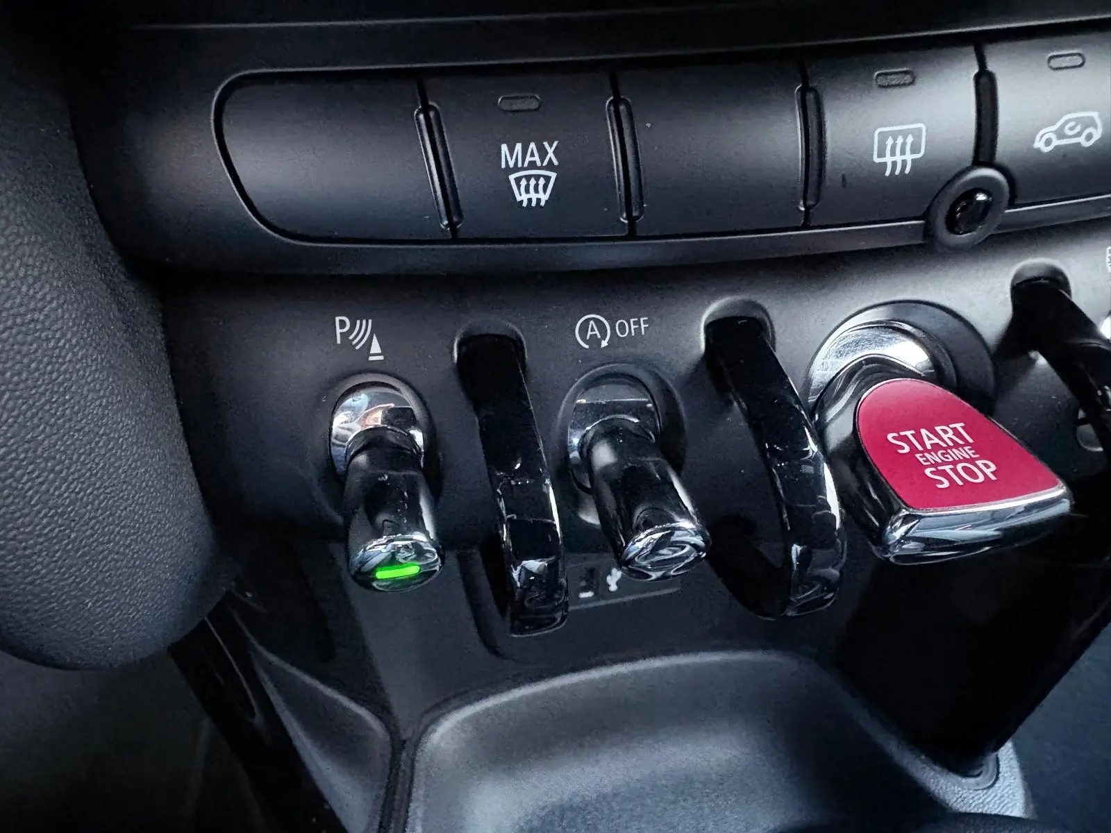 MINI 3 Portas John Cooper Works Auto Desportiva 49