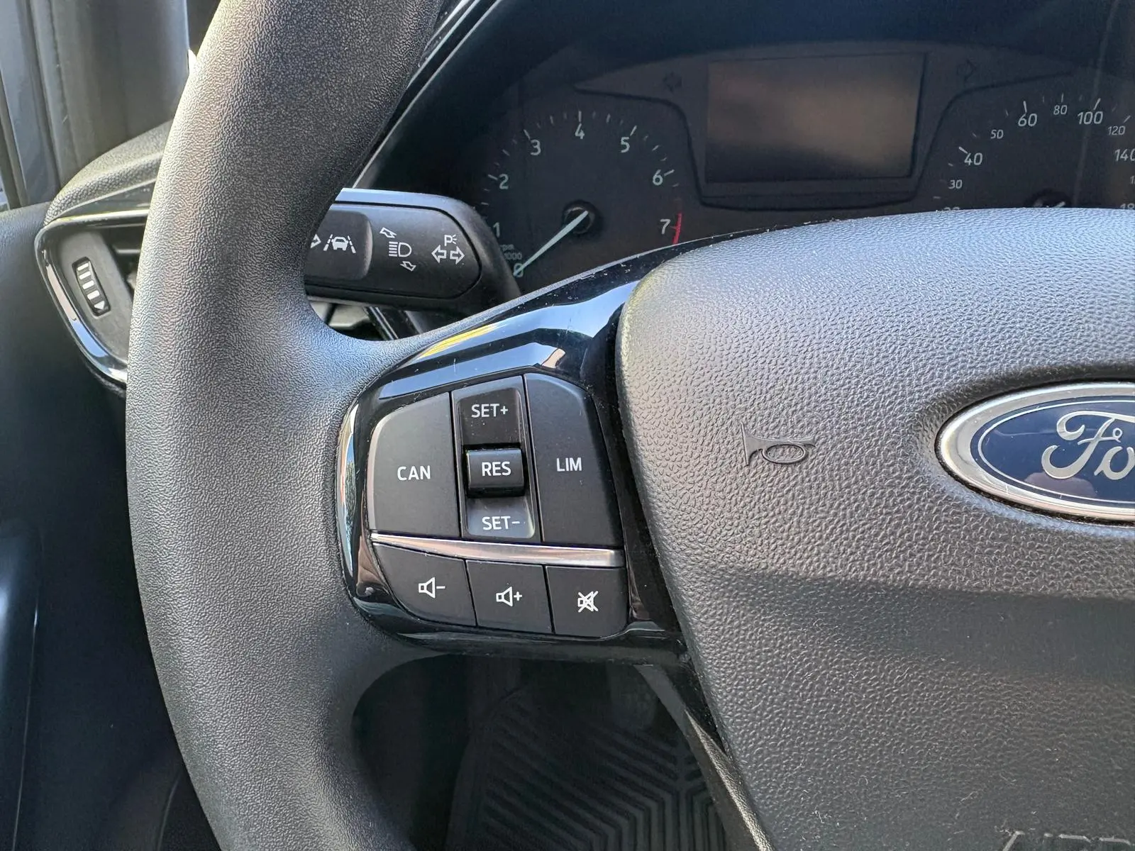 Ford Fiesta 1.1 Ti-VCT Business 36
