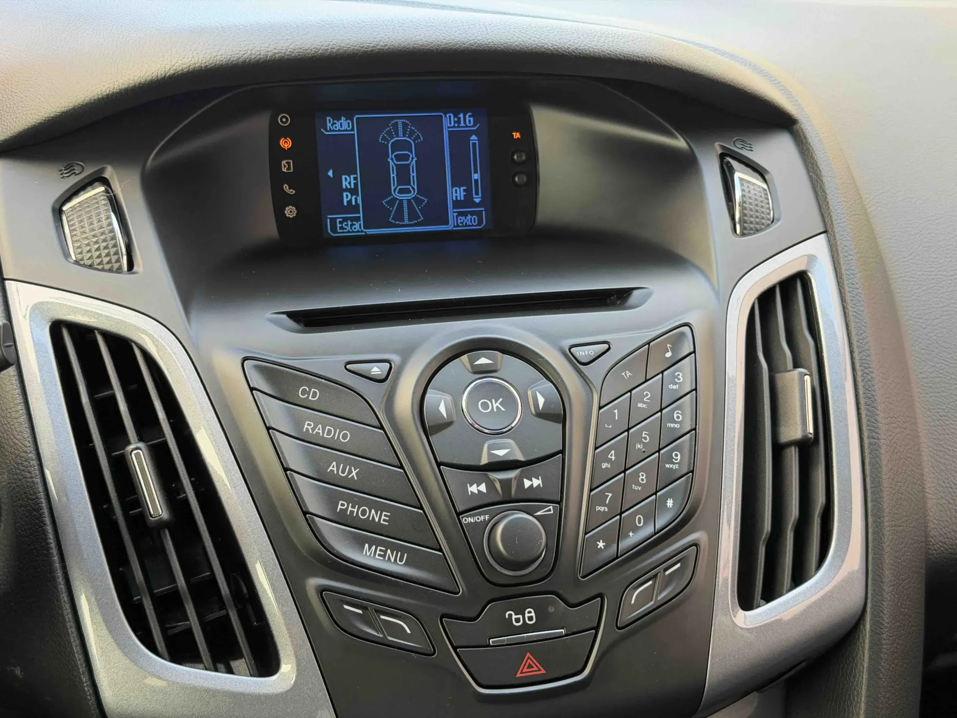 Ford Focus 1.0 SCTi Trend 43