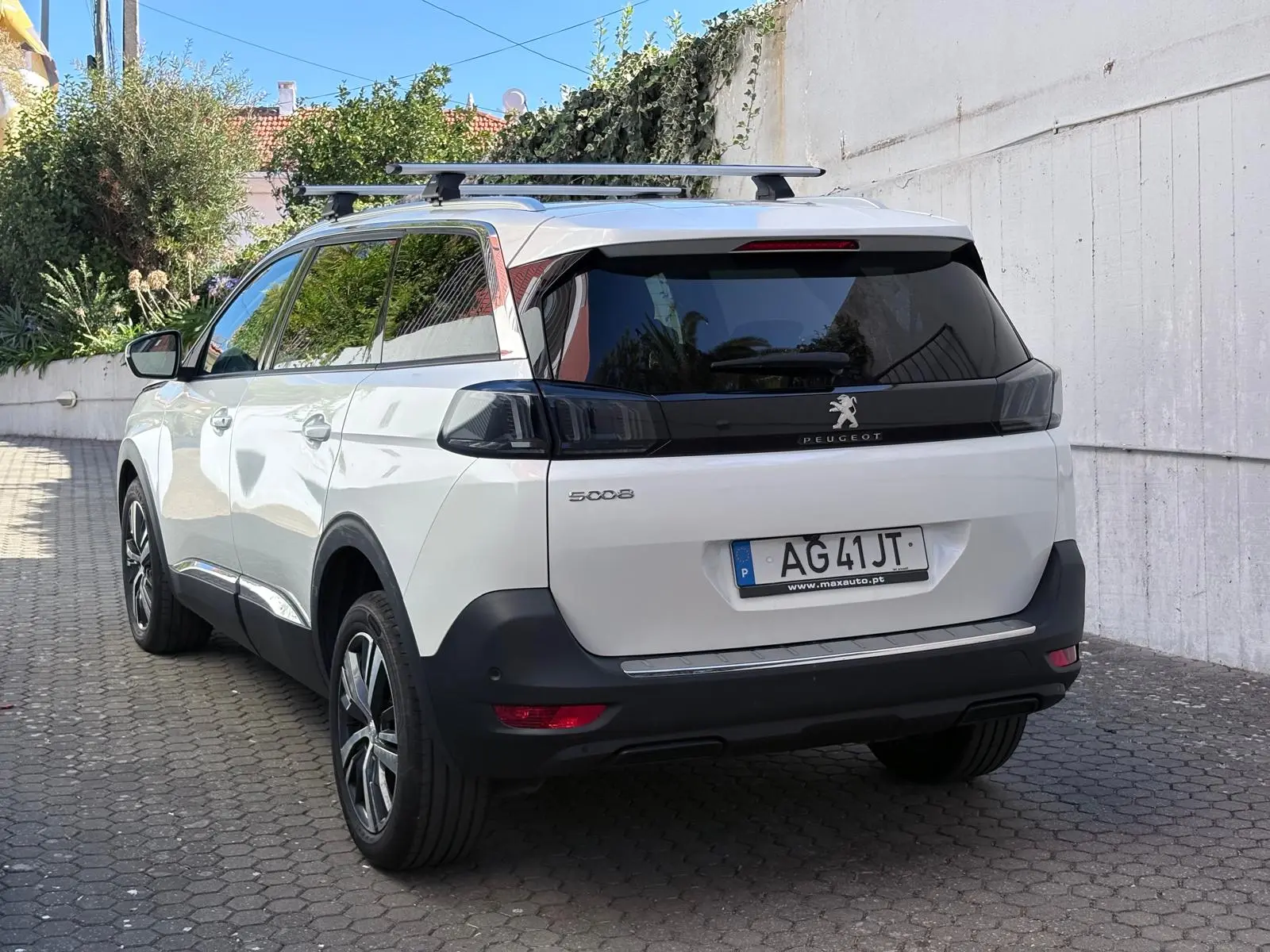 Peugeot 5008 1.2 PureTech Allure EAT8 26