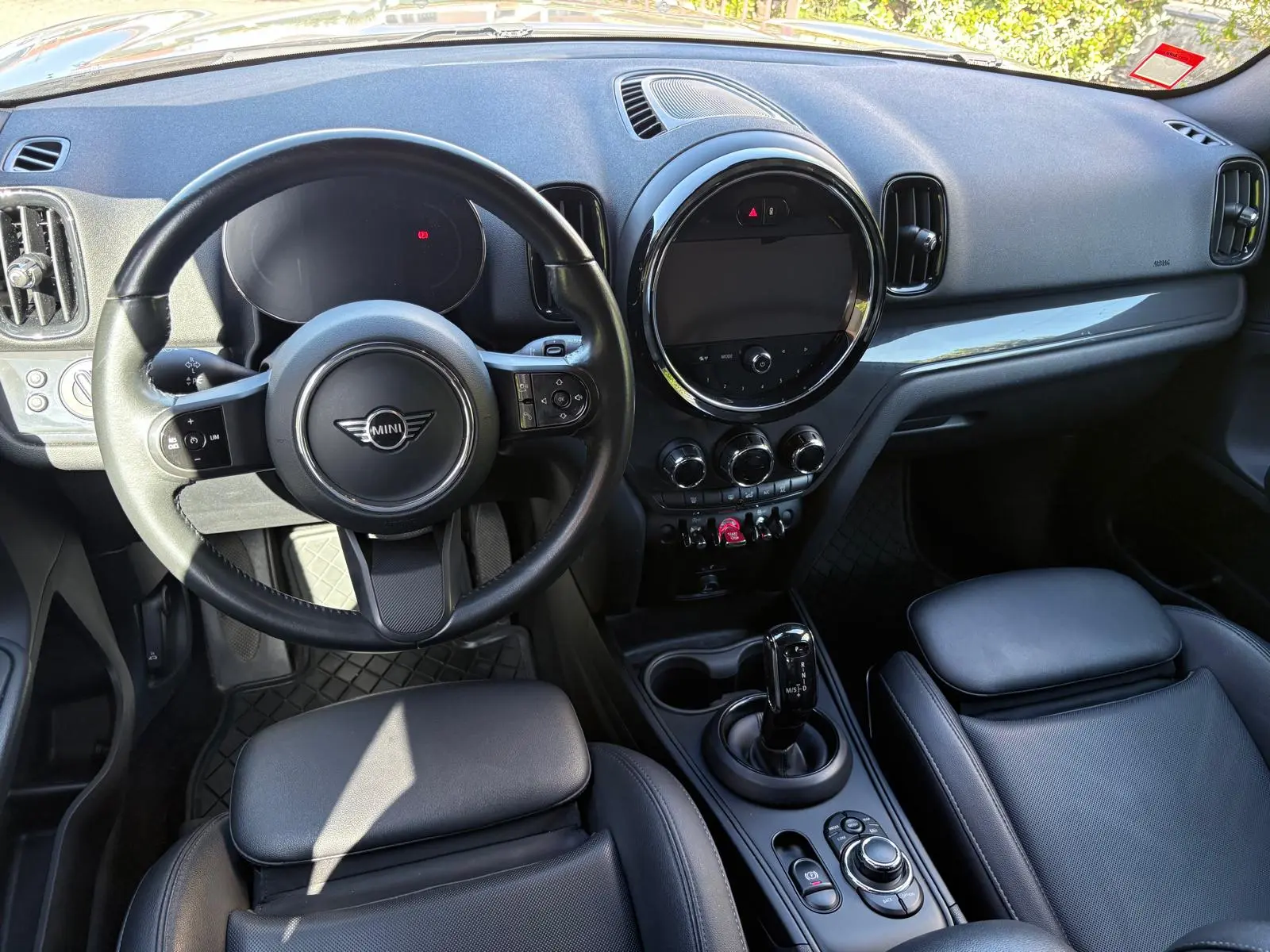 MINI Countryman Cooper D Premium Classic Auto 27