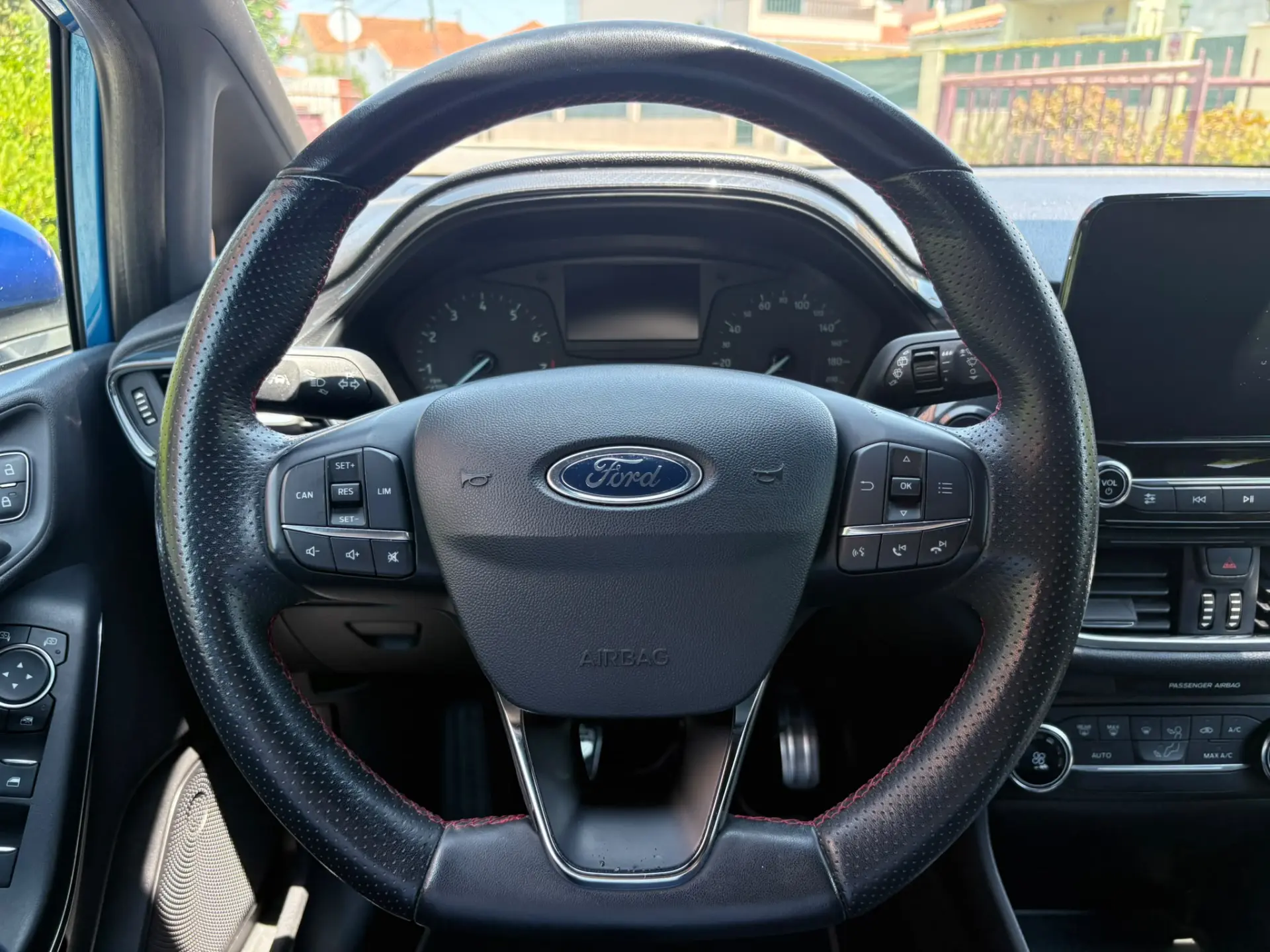 Ford Fiesta 1.0 EcoBoost ST-Line 37