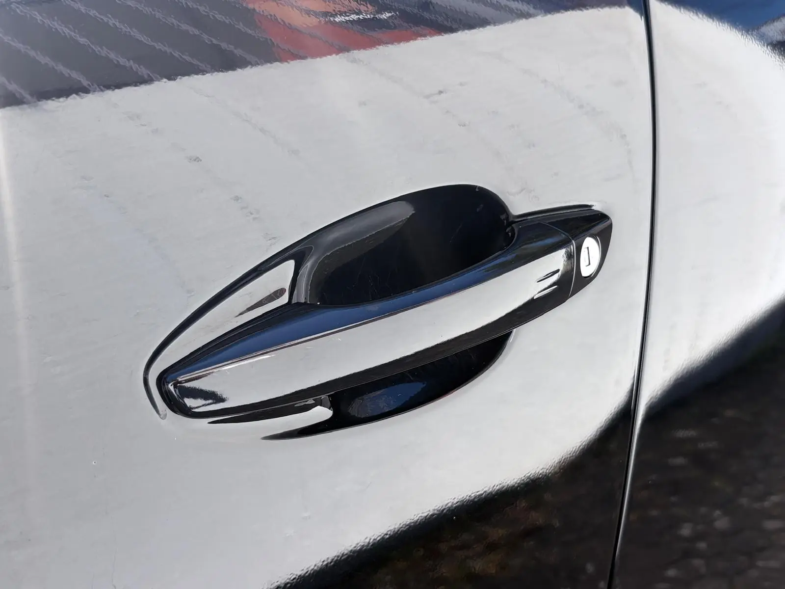 Peugeot 3008 1.2 PureTech Allure EAT8 16