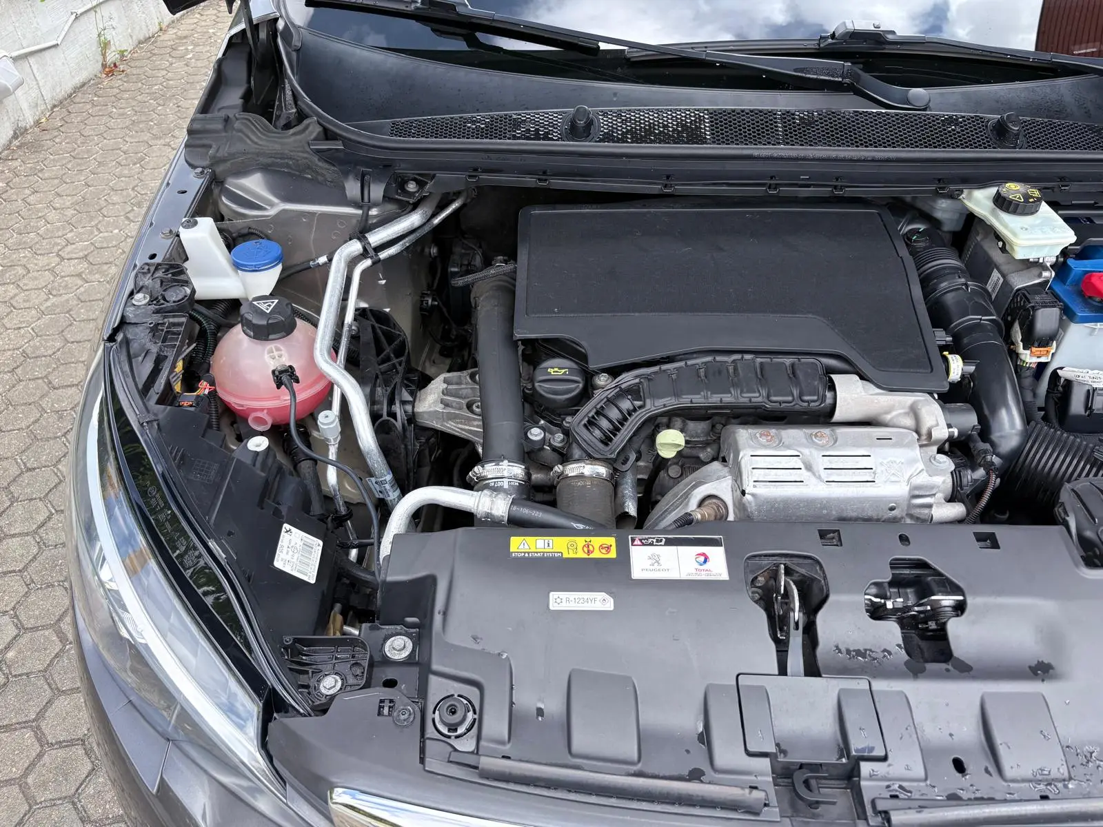 Peugeot 308 SW 1.2 PureTech Style 16