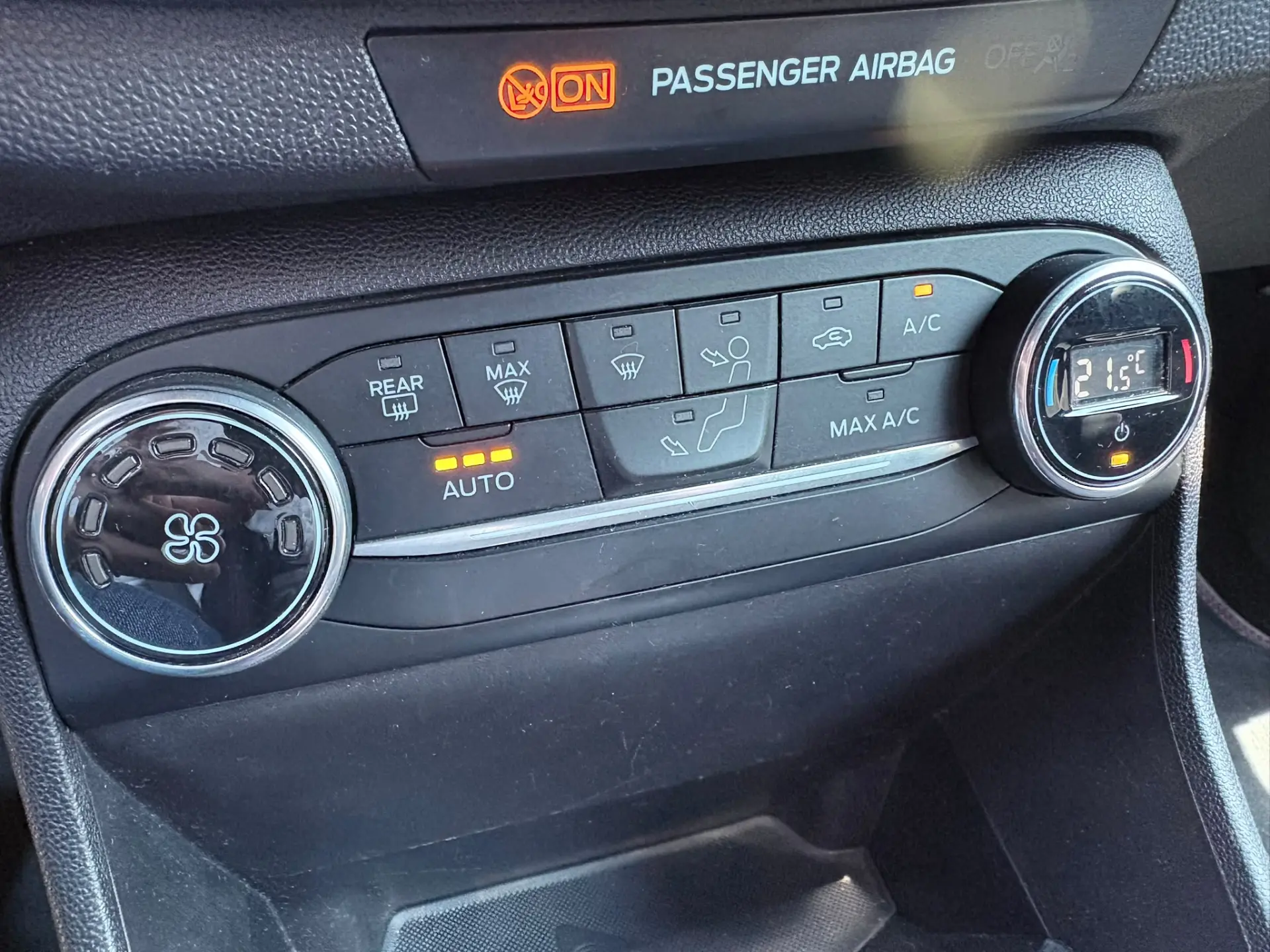 Ford Fiesta 1.0 EcoBoost ST-Line 49