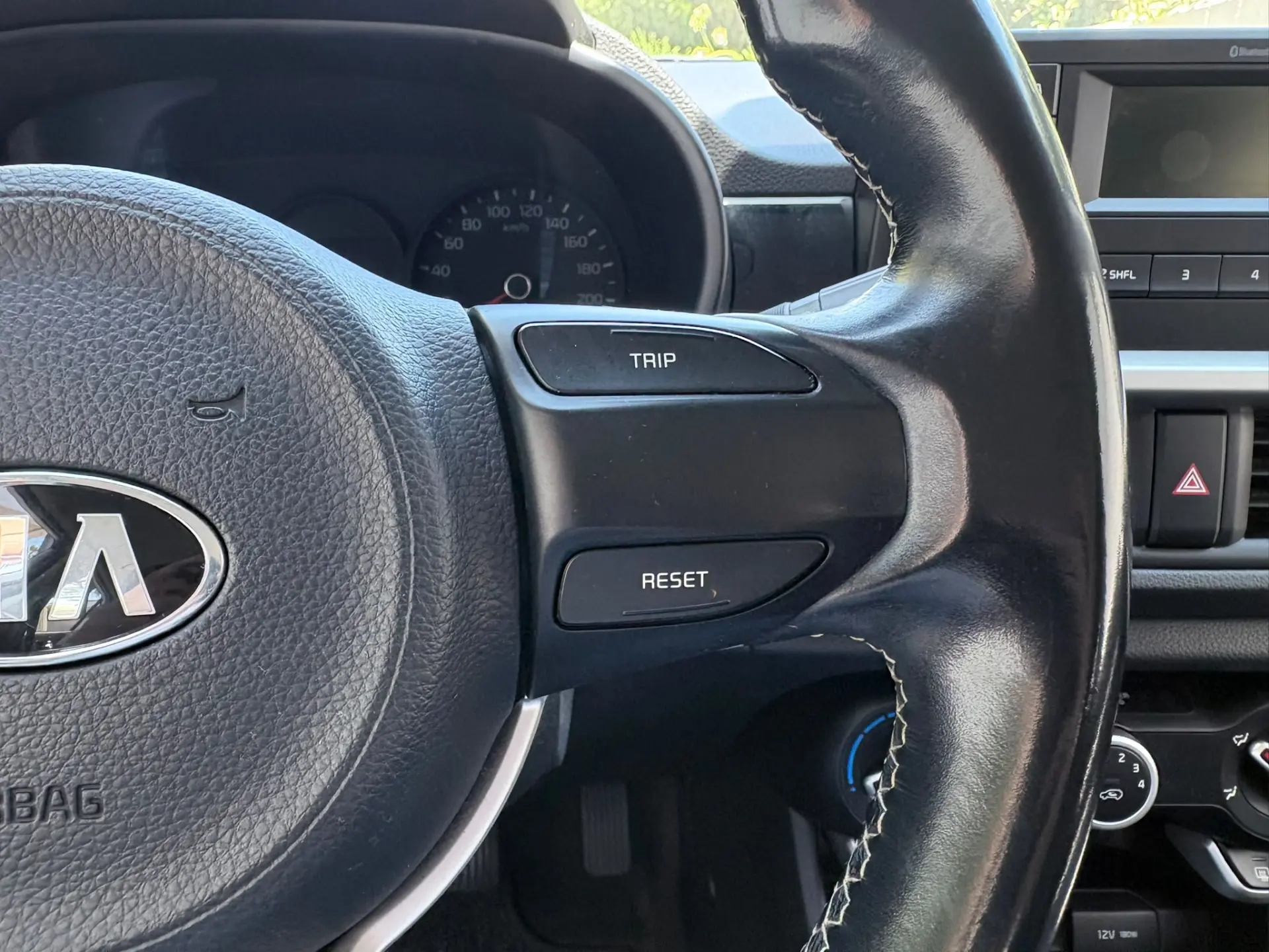 Kia Picanto 1.0 CVVT Urban 34