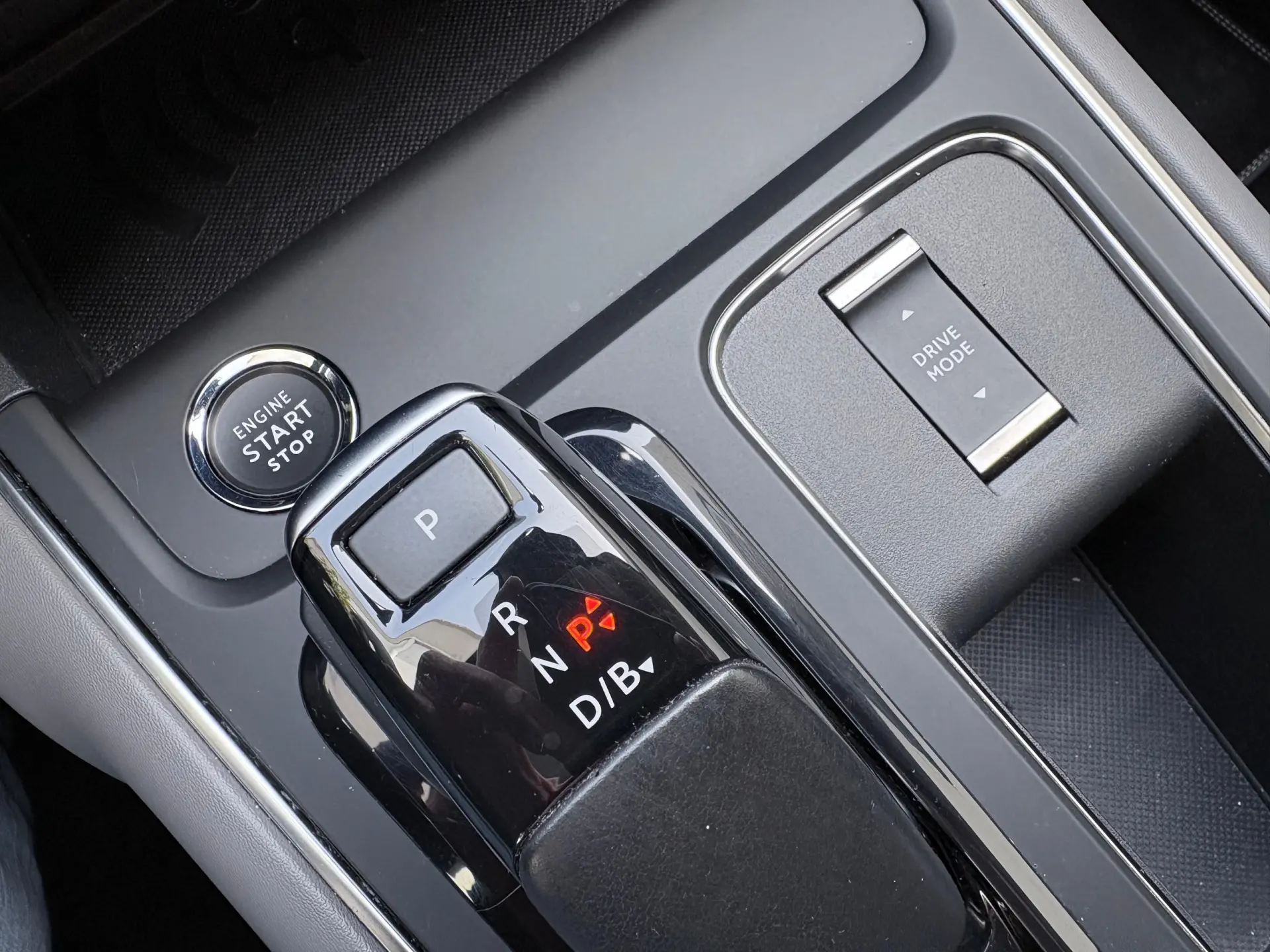 Citroën C5 Aircross 1.6 Hybrid Shine e-EAT8 52