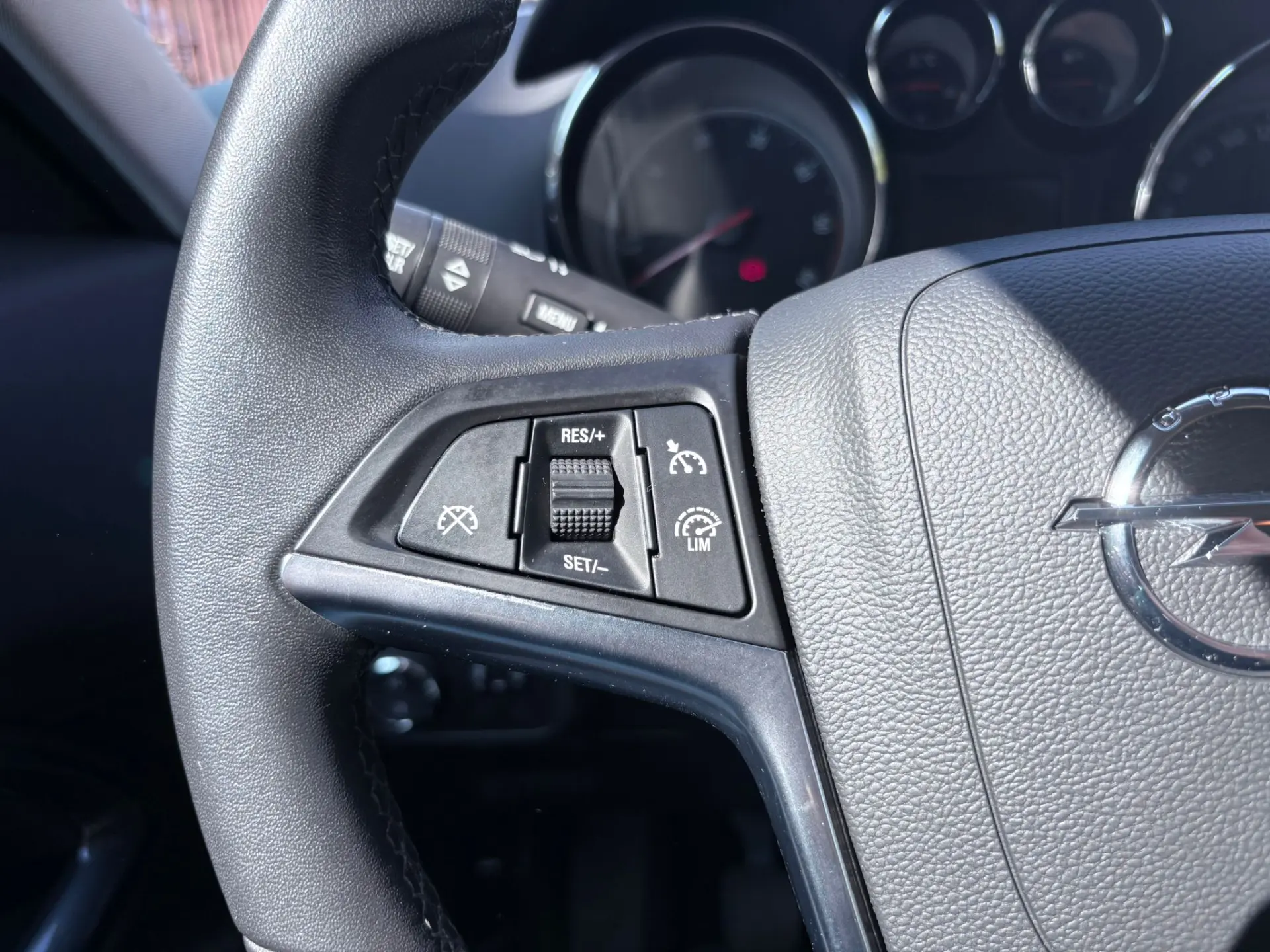 Opel Zafira 2.0 CDTI Cosmo 34