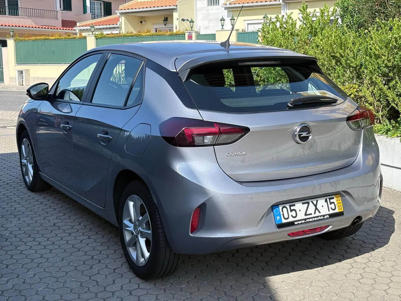 Opel Corsa 1.2 Edition 23