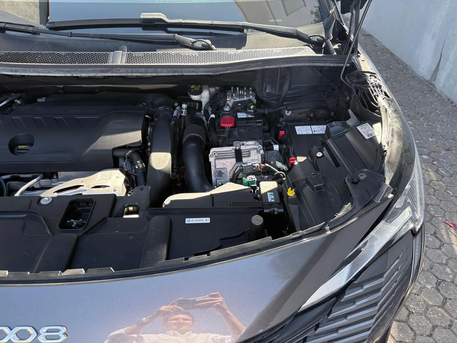 Peugeot 3008 1.6 Hybrid GT e-EAT8 20