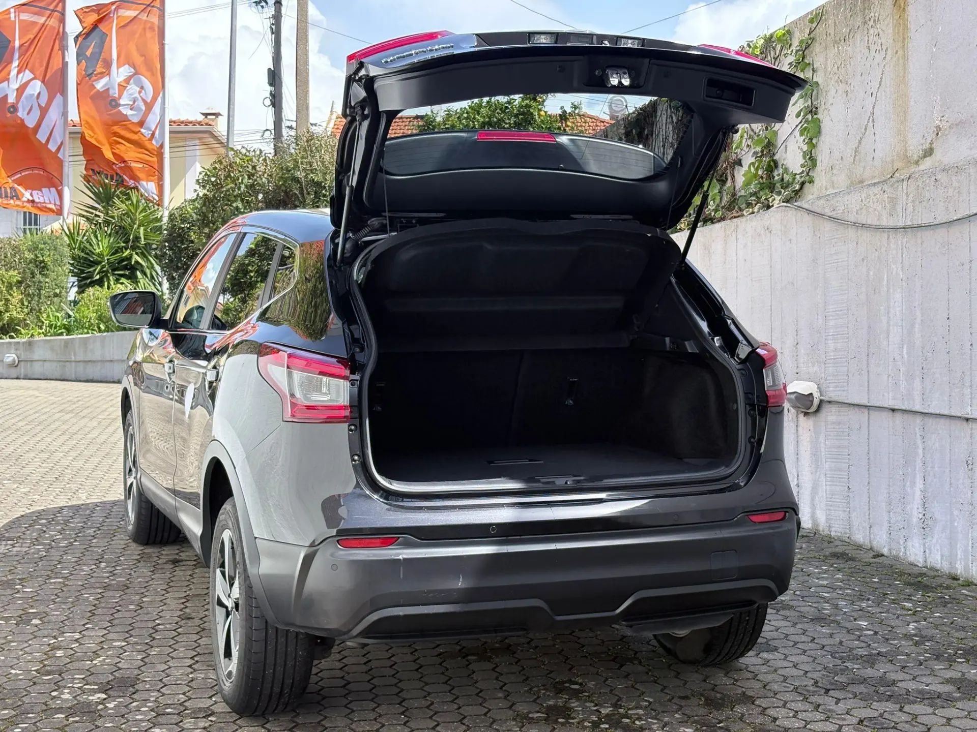 Nissan Qashqai 1.5 dCi N-Connecta Roda Suplente 26