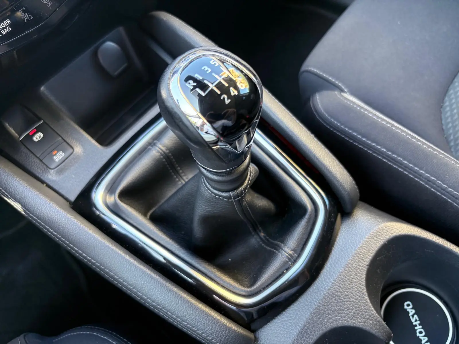 Nissan Qashqai 1.5 dCi N-Connecta J18 50
