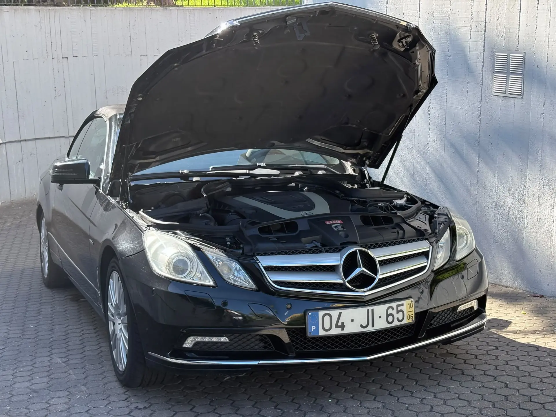 Mercedes-Benz E 350 CGi Avantgarde BlueEfficiency Auto 17