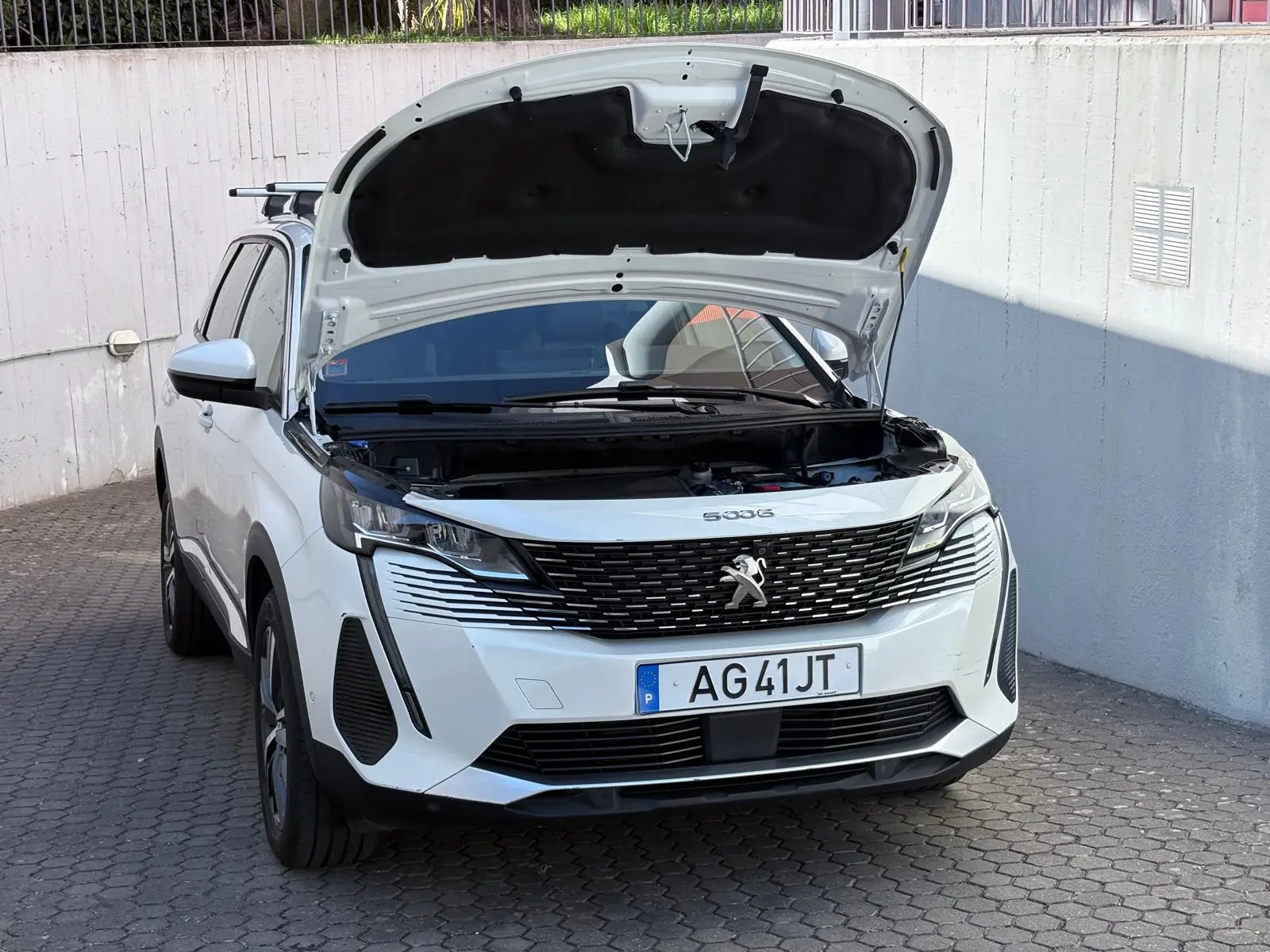 Peugeot 5008 1.2 PureTech Allure EAT8 17