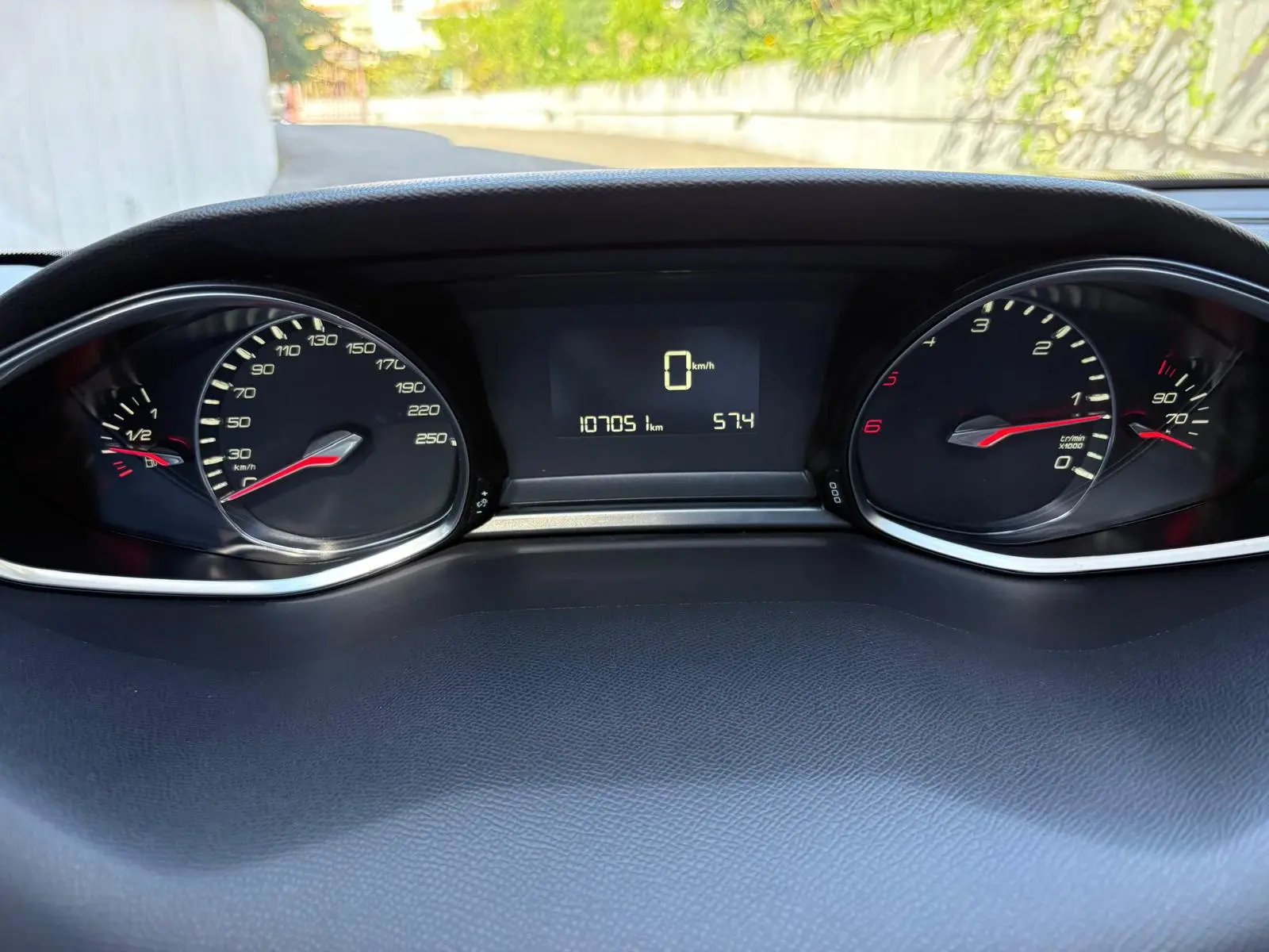 Peugeot 308 SW 1.5 BlueHDi Allure 41