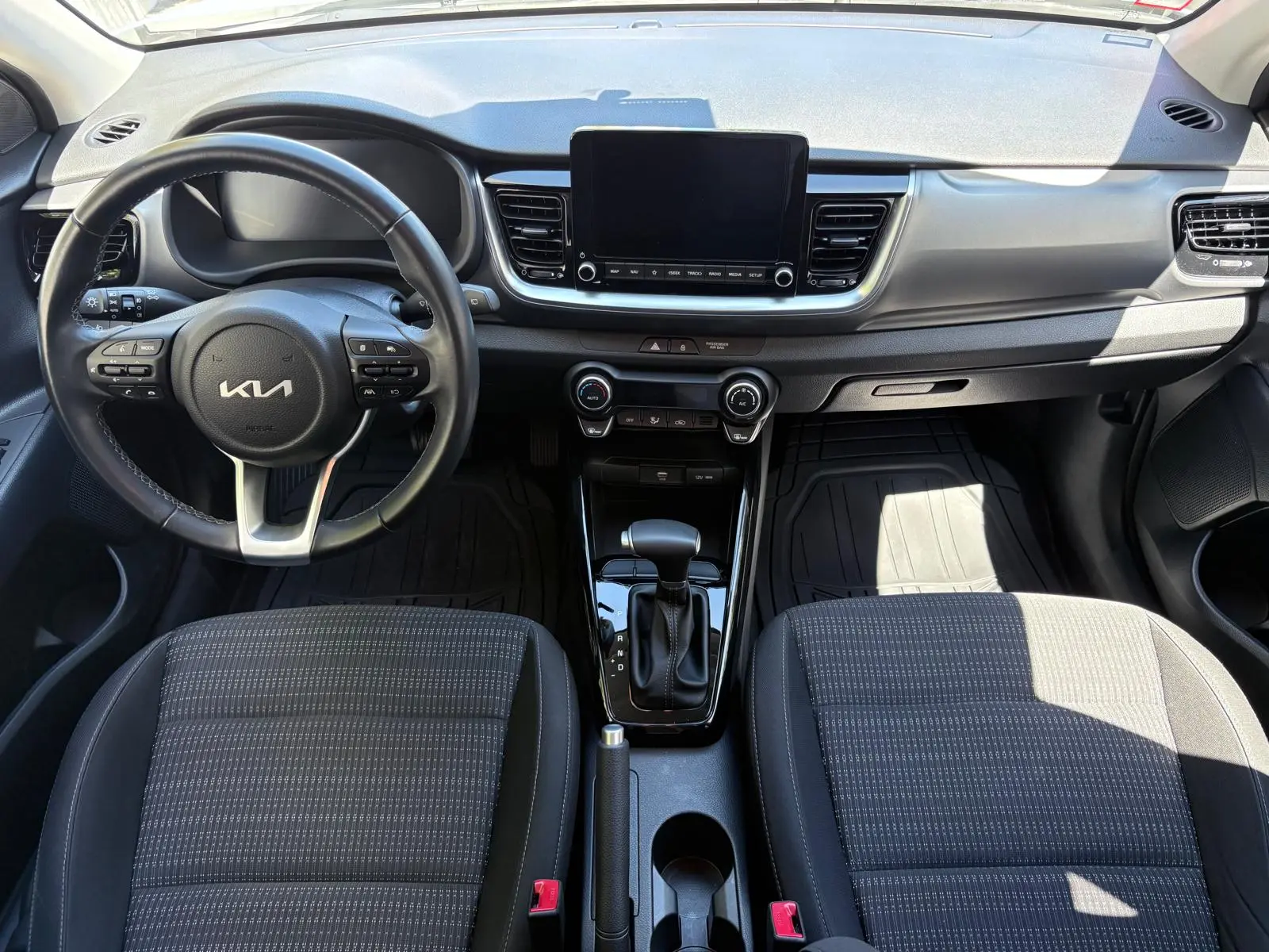 Kia Stonic 1.0 T-GDi Drive 7DCT 6