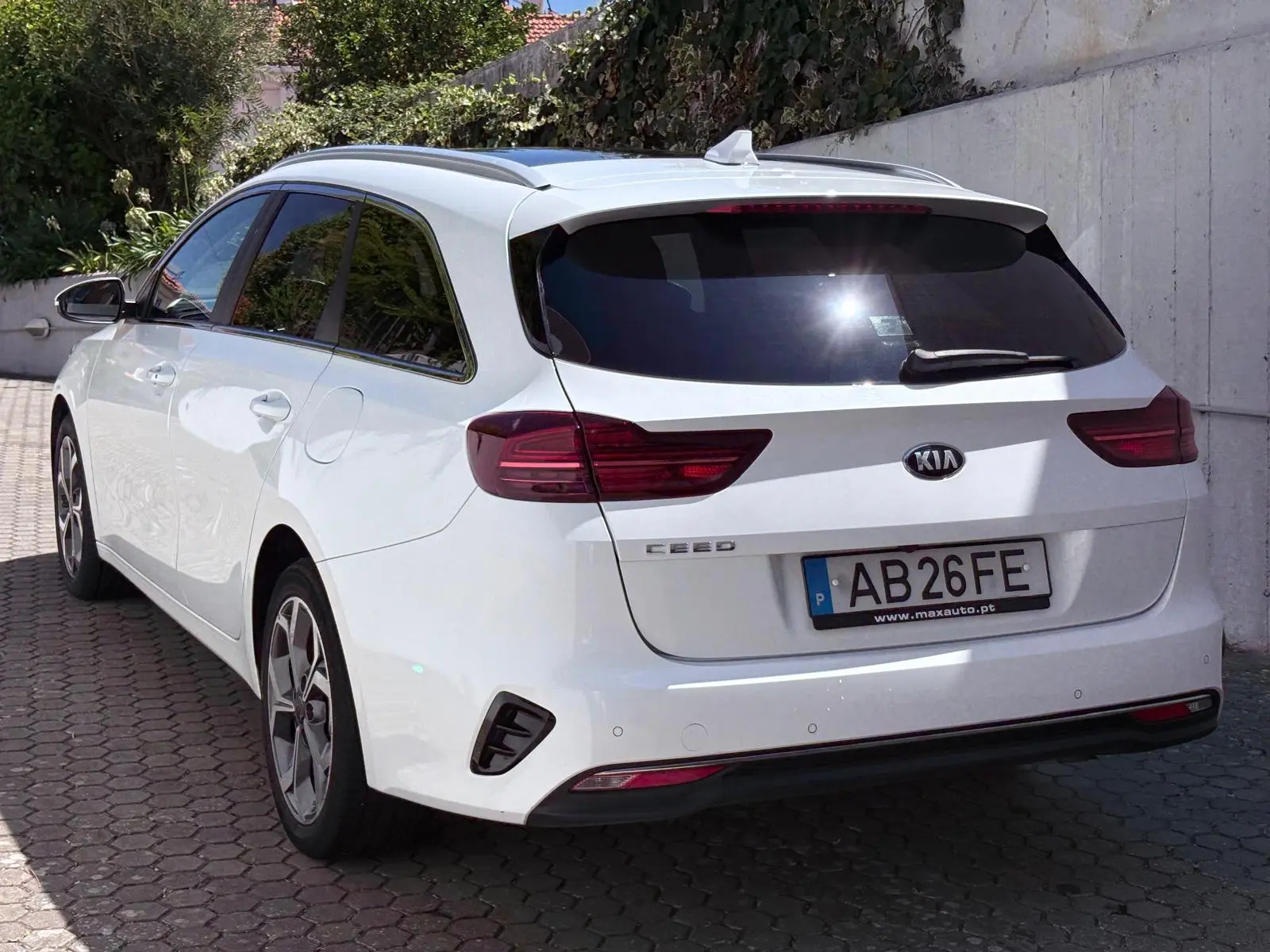 Kia Ceed SW 1.4 T-GDI Drive+SRF 7DCT 26