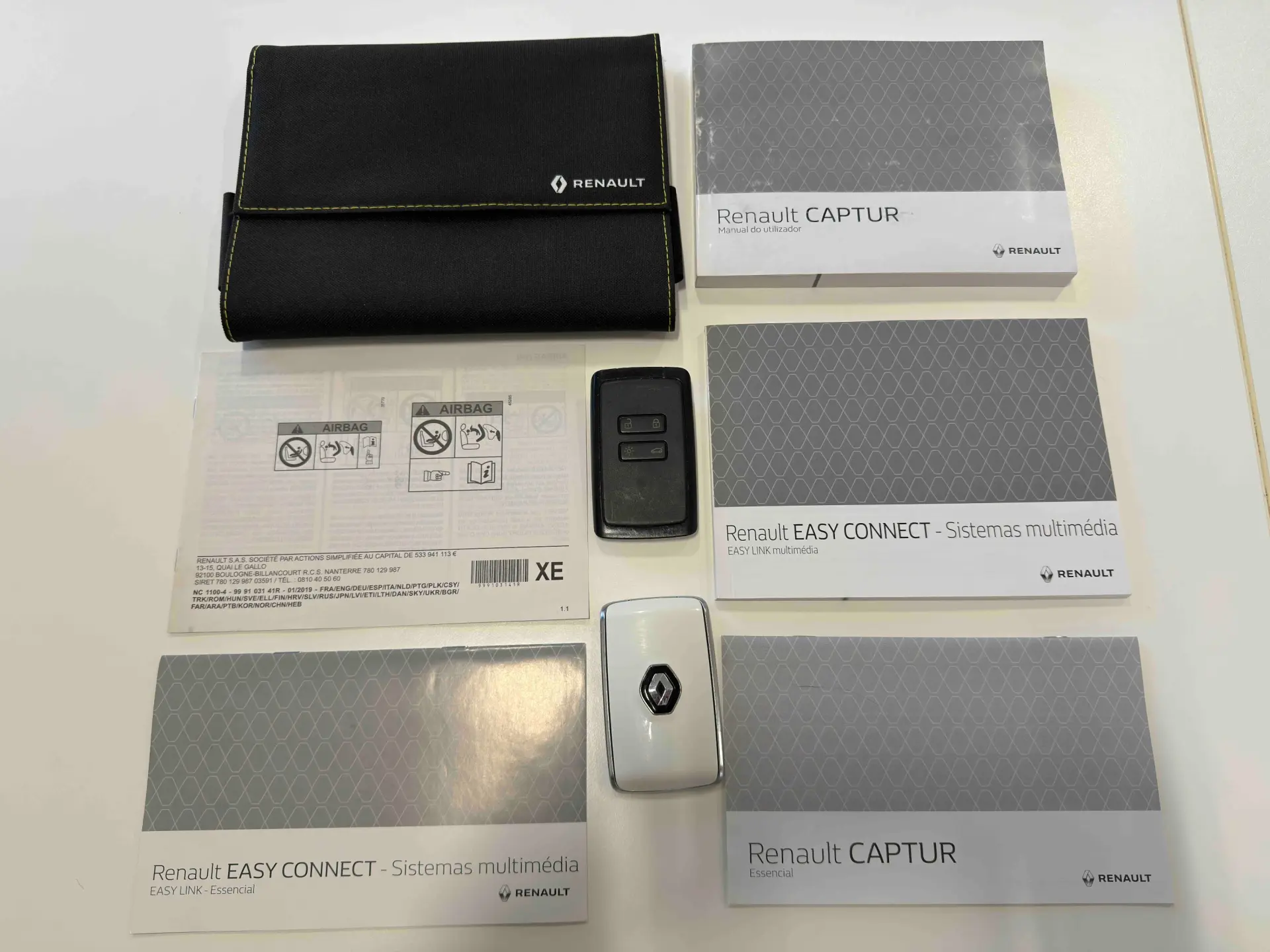 Renault Captur 1.0 TCe Exclusive 60