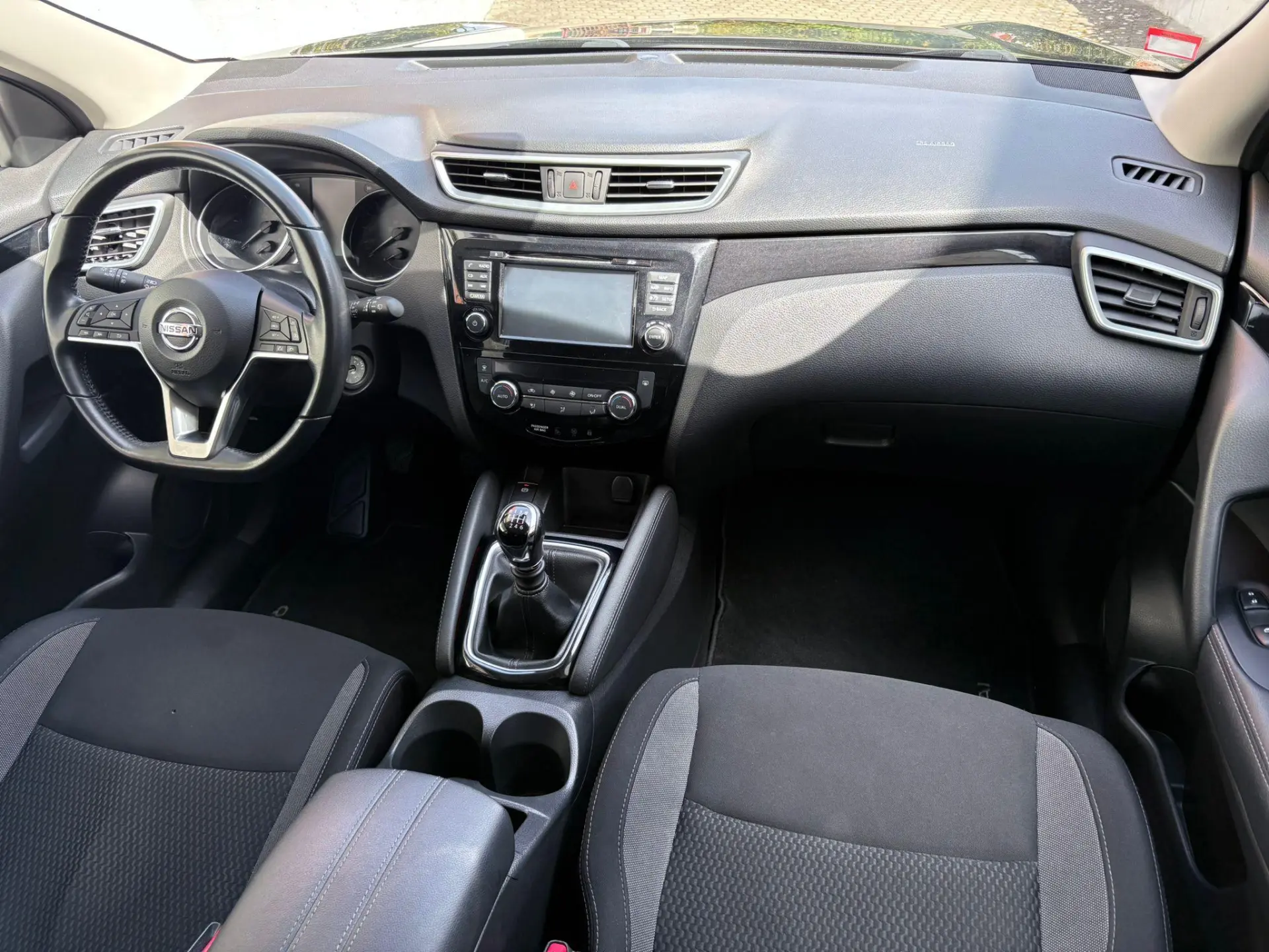 Nissan Qashqai 1.5 dCi N-Connecta Roda Suplente 29