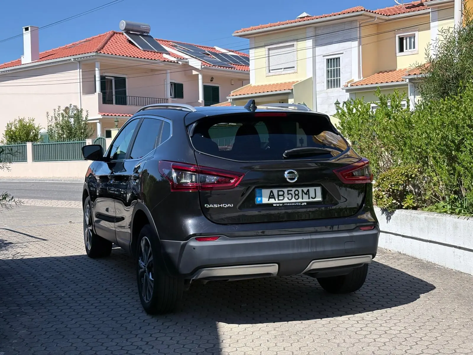 Nissan Qashqai 1.5 dCi N-Connecta J18 26