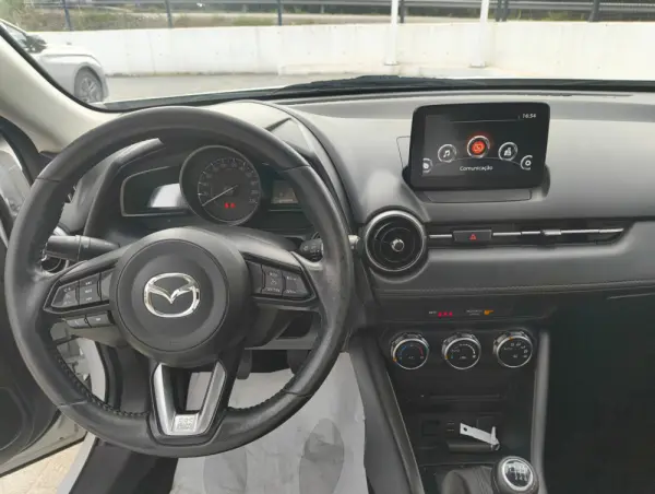 Mazda CX-3 8