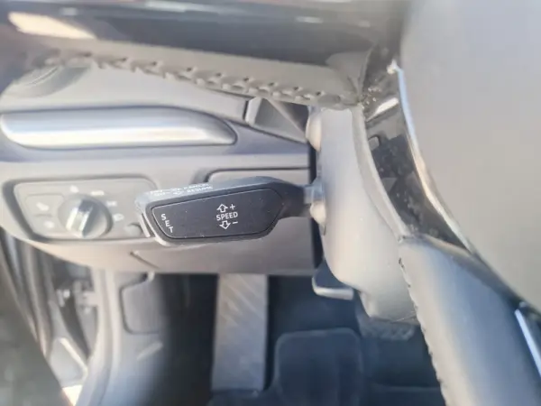 Audi A3 Cabrio 1.5 TFSI cylinder on demand S tronic sport 12