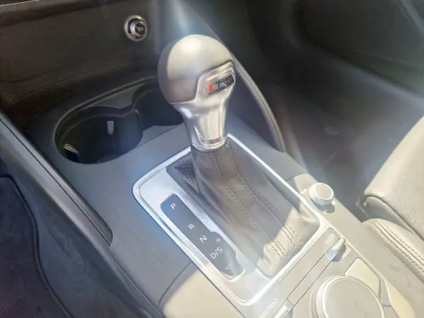 Audi A3 Cabrio 1.5 TFSI cylinder on demand S tronic sport 17