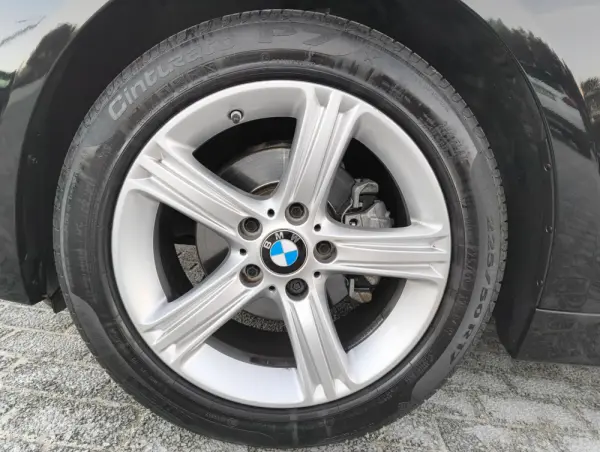 BMW 318 d Touring Aut. 9