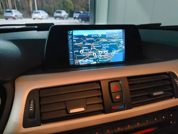 BMW 318 d Touring Aut. 19