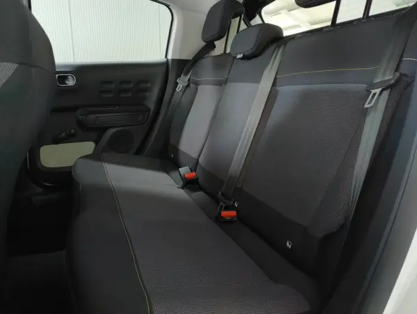 Citroën C3 1.2 PureTech Shine 17