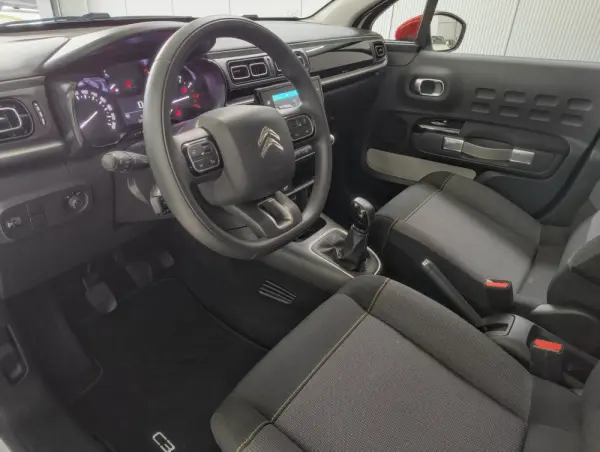 Citroën C3 1.2 PureTech Shine 11