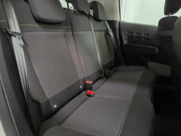 Citroën C3 1.2 PureTech Shine 18