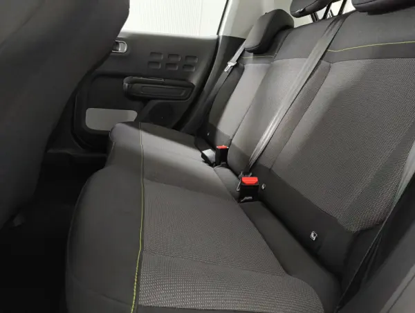 Citroën C3 1.2 PureTech Shine 19