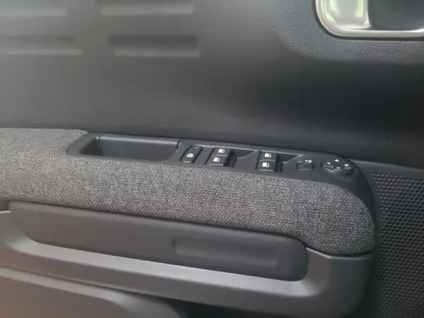 Citroën C3 Aircross 1.2 PureTech C-Series 20