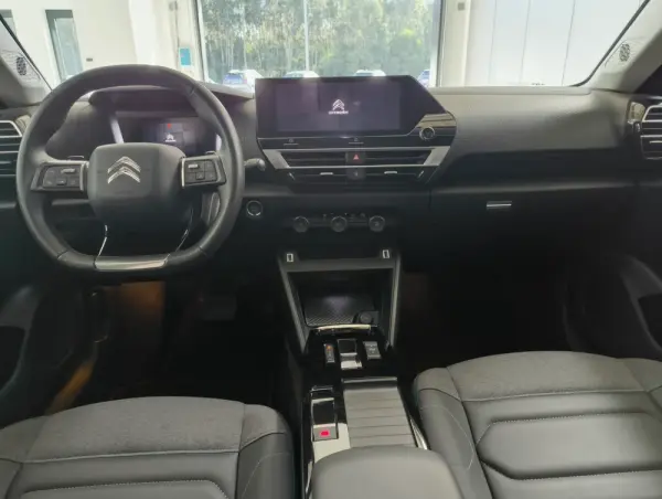 Citroën C4 Aircross 1.2 PureTech Shine EAT8 18