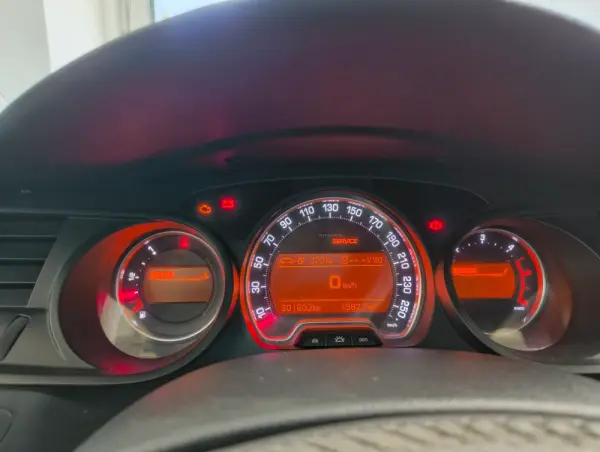 Citroën C5 Tourer 1.6 HDi VTR Airdream 10