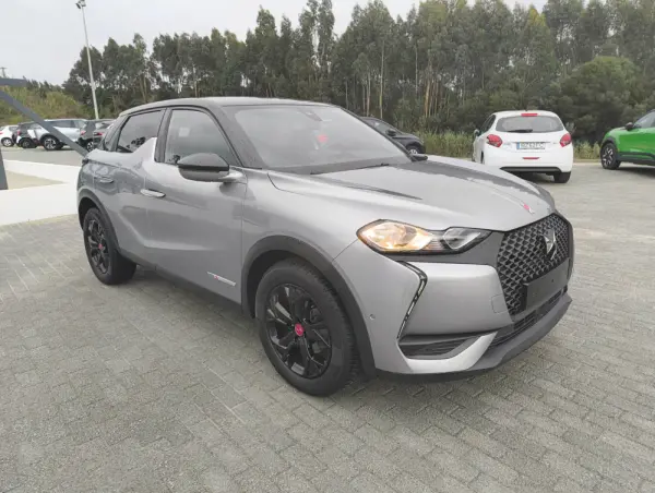 DS DS3 1.2 PureTech Performance Line 9