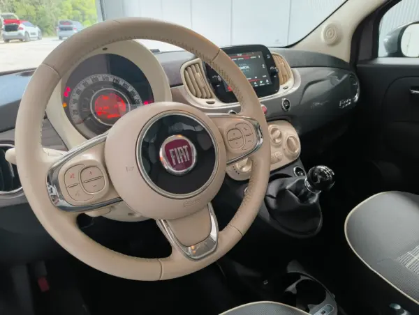 Fiat 500 1.2 Lounge S&S 9