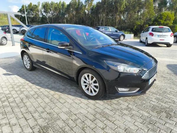 Ford Focus 1.5 TDCi Titanium 7