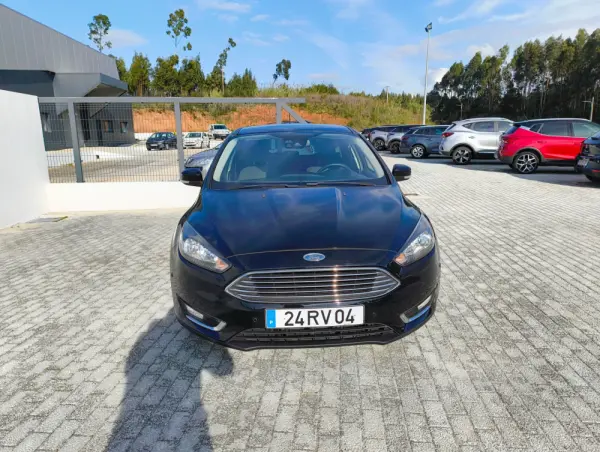 Ford Focus 1.5 TDCi Titanium 8