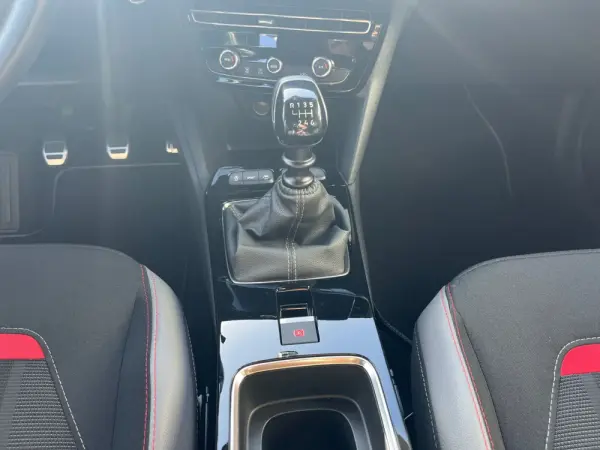 Opel Mokka 1.2 T GS Line 28