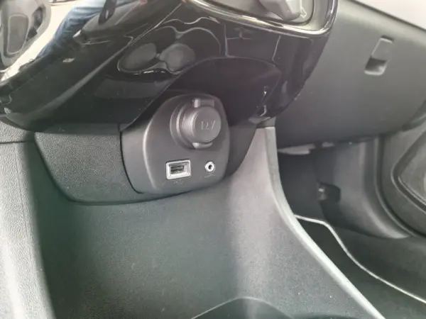 Peugeot 108 1.2 PureTech Allure 14