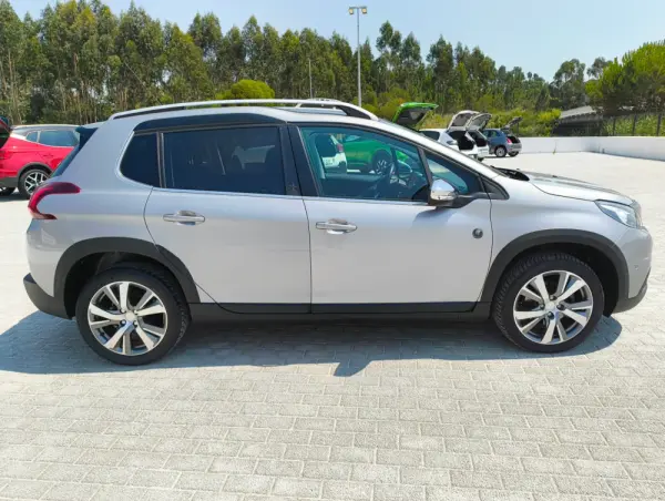 Peugeot 2008 PureTech 110 Stop&Start Crossway 3