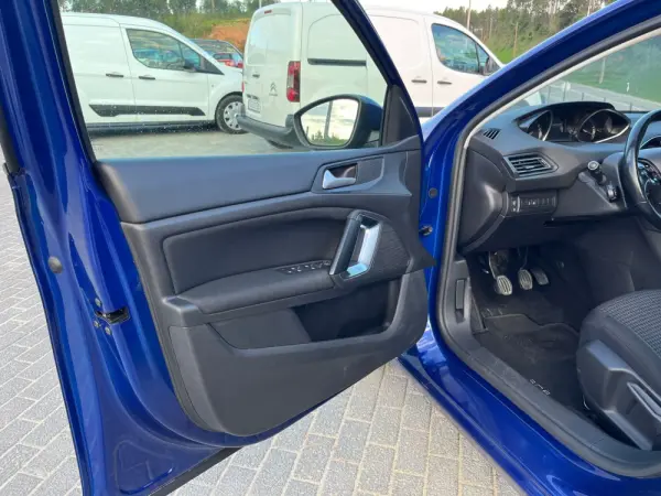 Peugeot 308 1.5 BlueHDi Active Pack 12