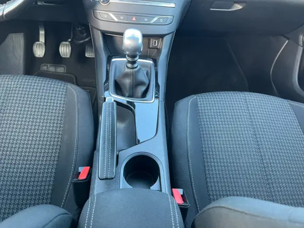 Peugeot 308 1.5 BlueHDi Active Pack 32